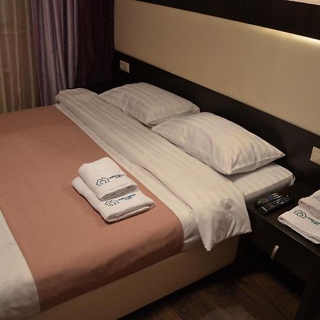 Home Comfort Livoberezhna Iec Kiev Kyiv Exterior foto