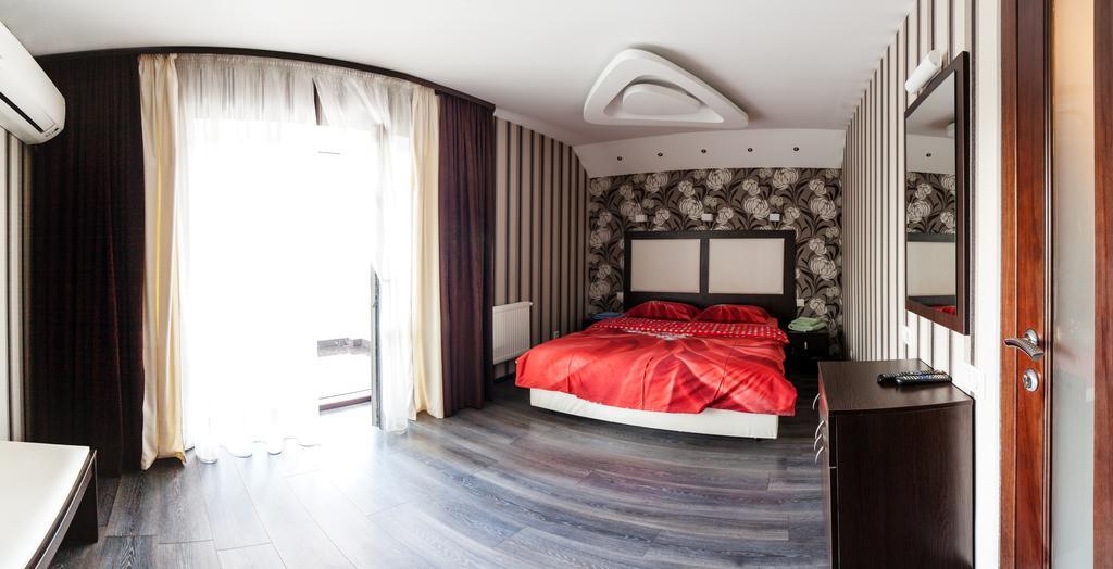 Home Comfort Livoberezhna Iec Kiev Kyiv Exterior foto