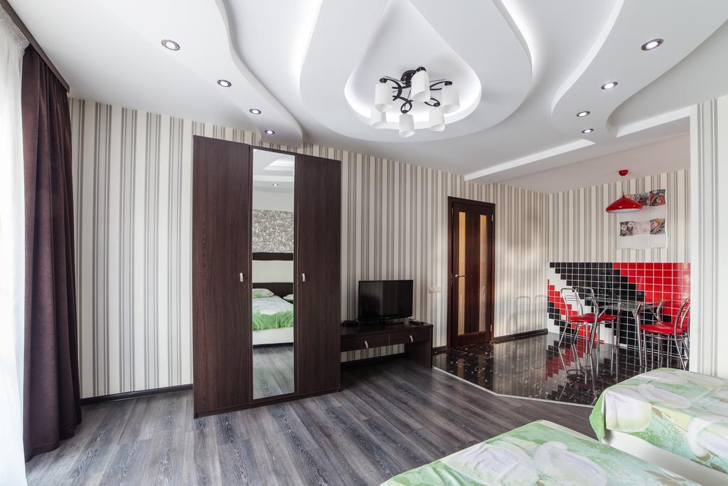 Home Comfort Livoberezhna Iec Kiev Kyiv Exterior foto