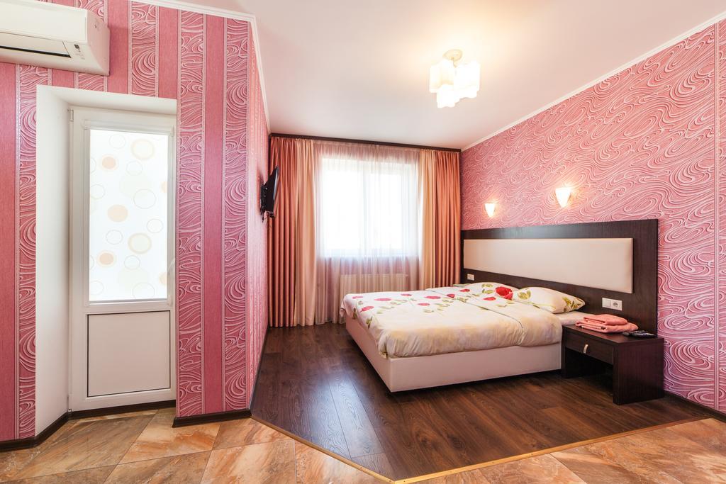 Home Comfort Livoberezhna Iec Kiev Kyiv Exterior foto