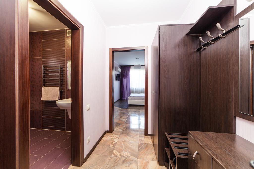 Home Comfort Livoberezhna Iec Kiev Kyiv Exterior foto