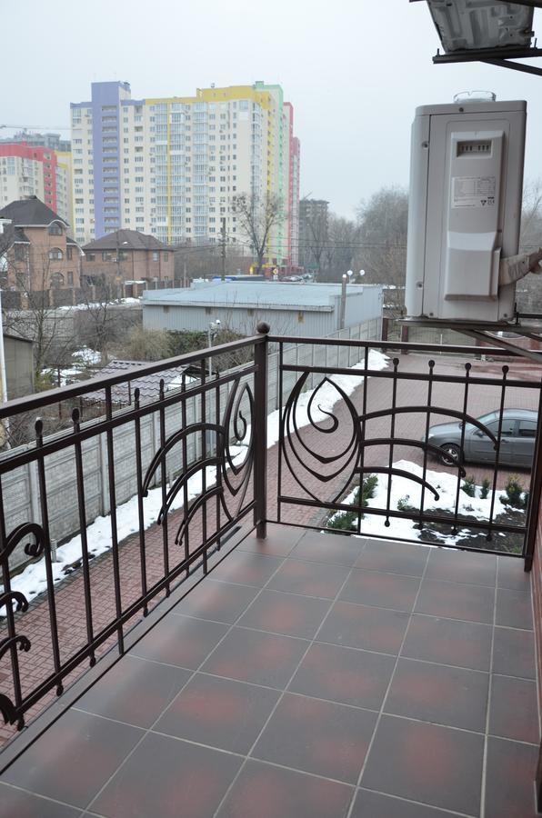 Home Comfort Livoberezhna Iec Kiev Kyiv Exterior foto